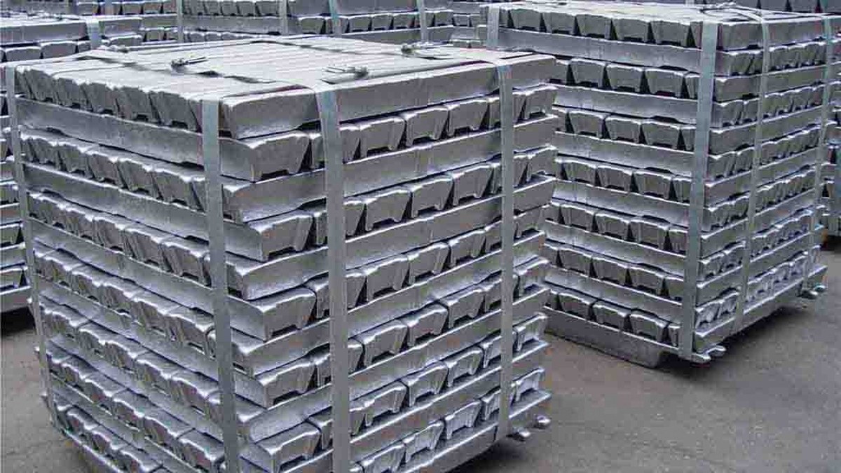 Aluminium Ingots 99.7% (P1020)