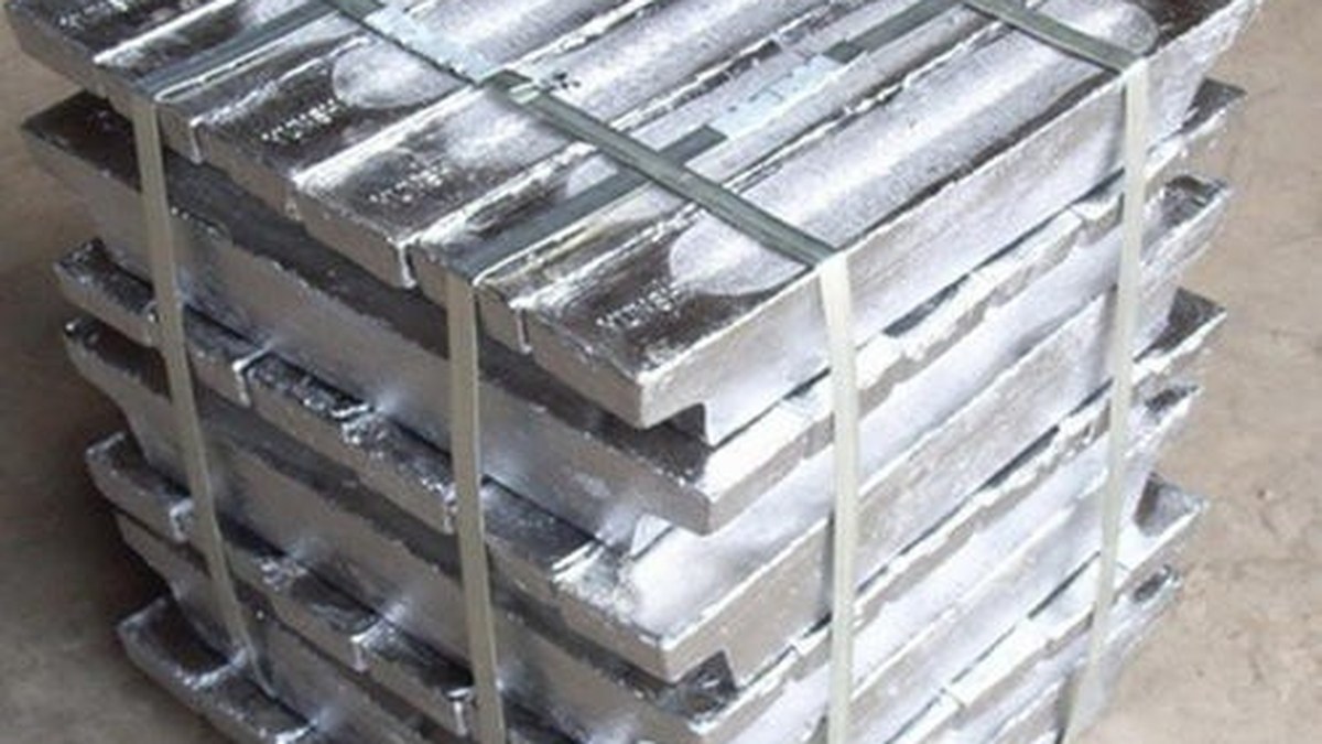 Remelted and Pure Lead